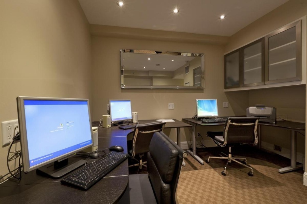 Le Cantlie Suites Hotel Image 33